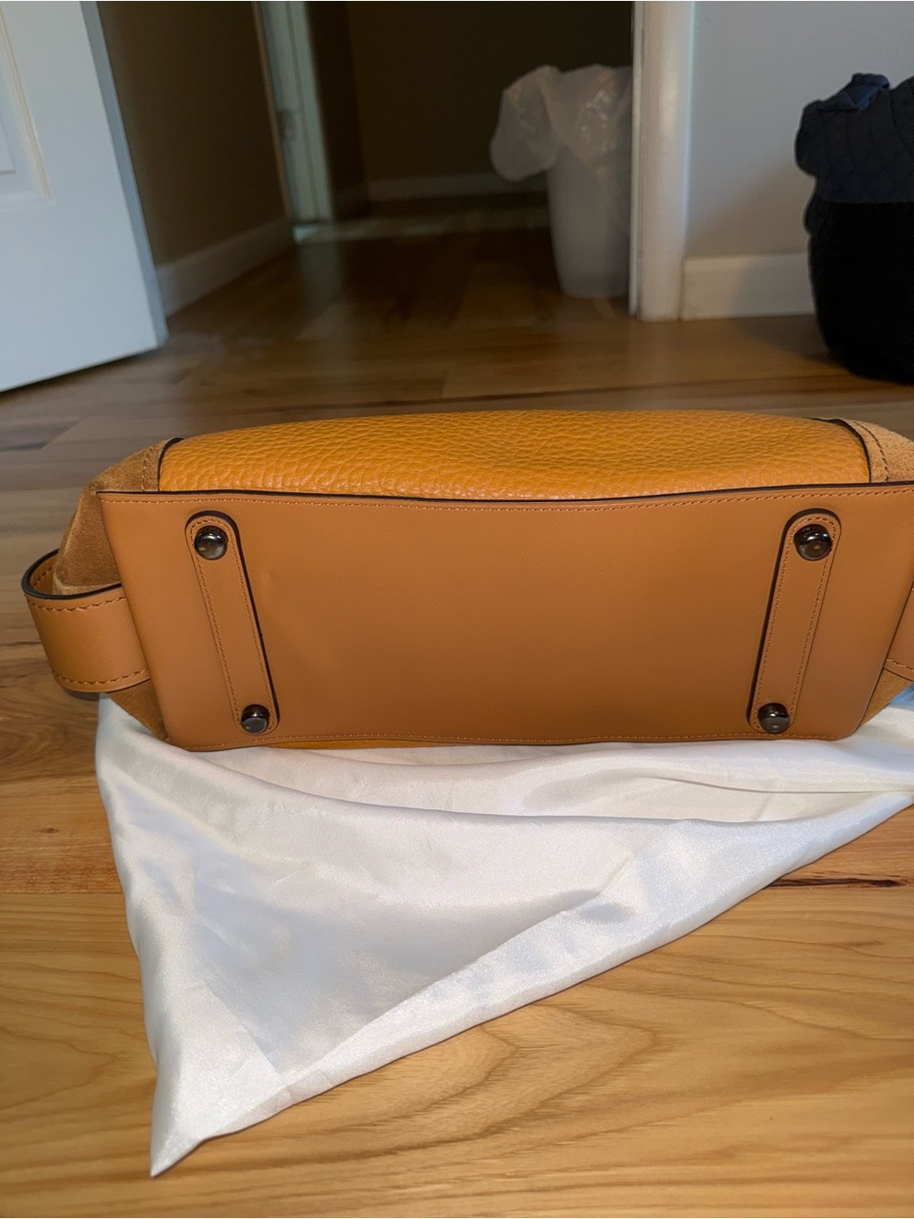 Coach Edie Shoulder Bag - Picture 4 of 7